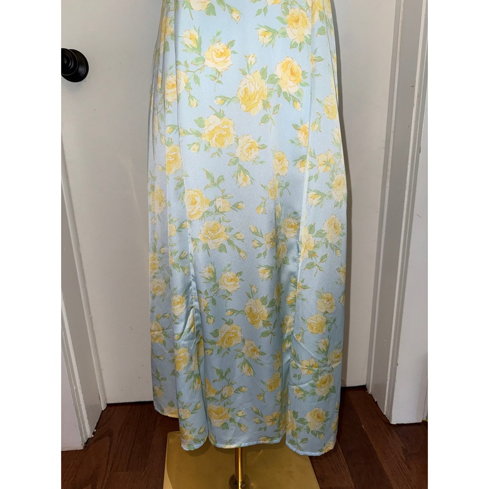 Altar'd State Blue Yellow Floral Satin Midi Dress Tie Back Cutout Small NWT - Picture 4 of 6